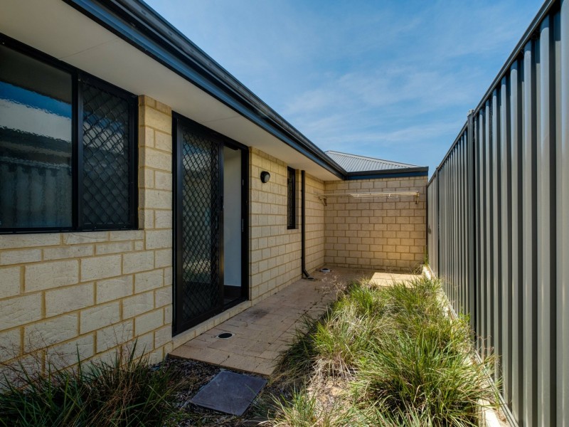 42 Villena Parade, Alkimos WA 6038