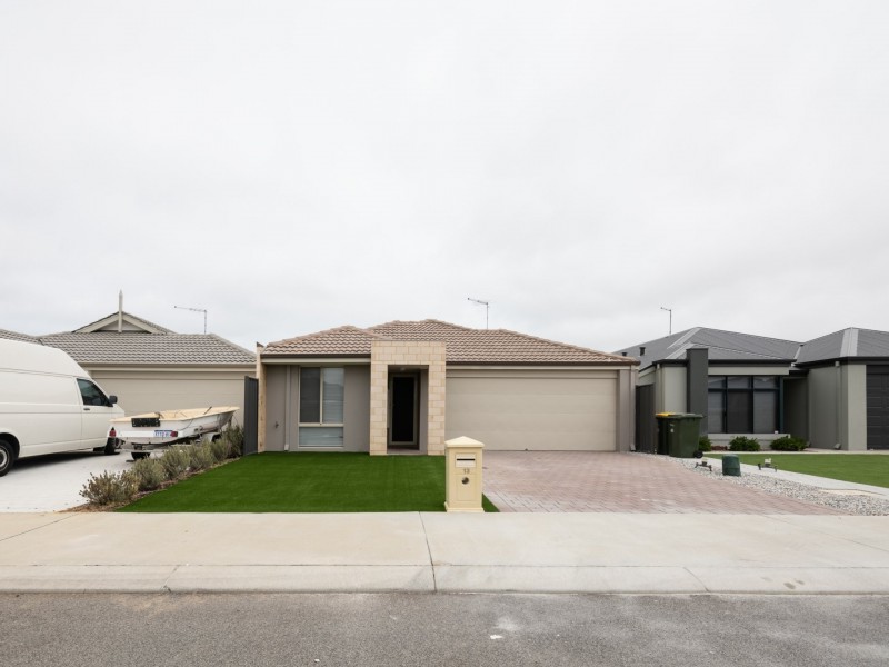 13 Danbulla Loop, Yanchep WA 6035