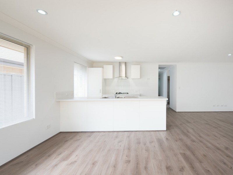 13 Danbulla Loop, Yanchep WA 6035