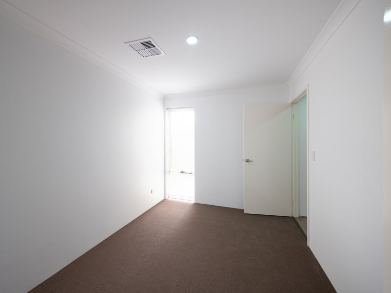 13 Danbulla Loop, Yanchep WA 6035