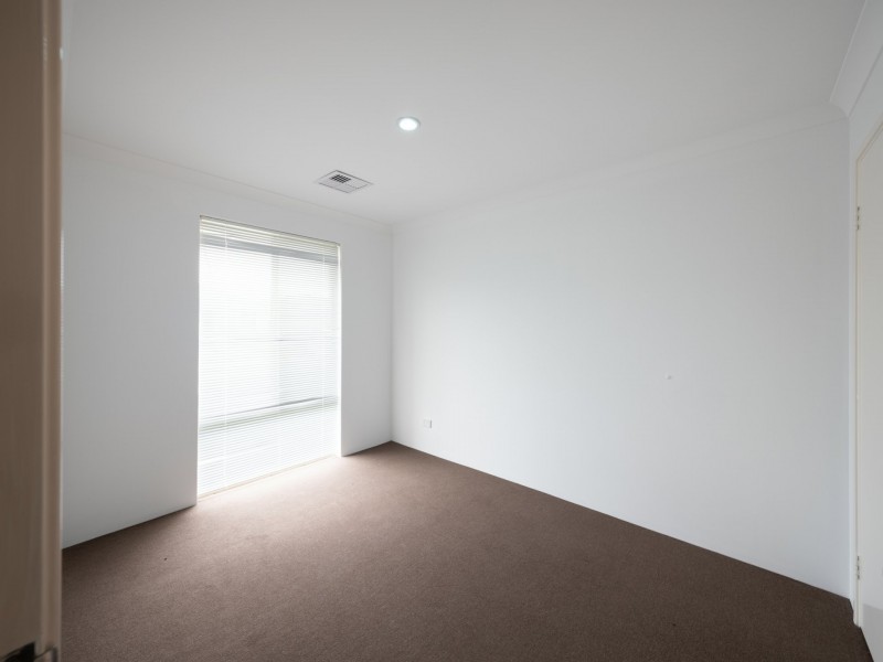 13 Danbulla Loop, Yanchep WA 6035
