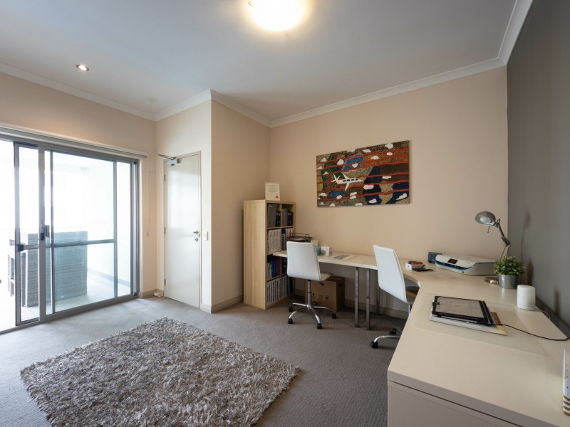 38/88 Lakeside Drive, Joondalup WA 6027