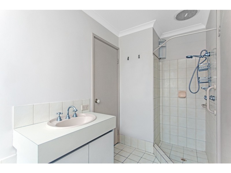 34 Duncombe Grove, Quinns Rocks WA 6030