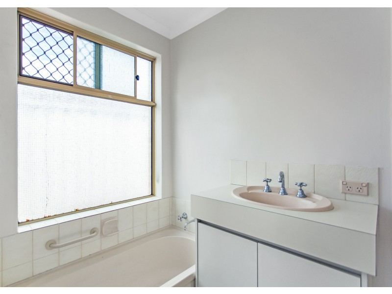 34 Duncombe Grove, Quinns Rocks WA 6030