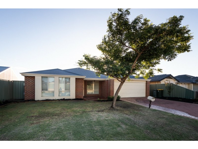 42 San Jose Turn, Merriwa WA 6030
