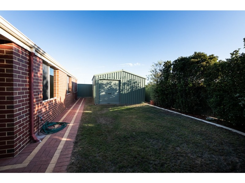 42 San Jose Turn, Merriwa WA 6030