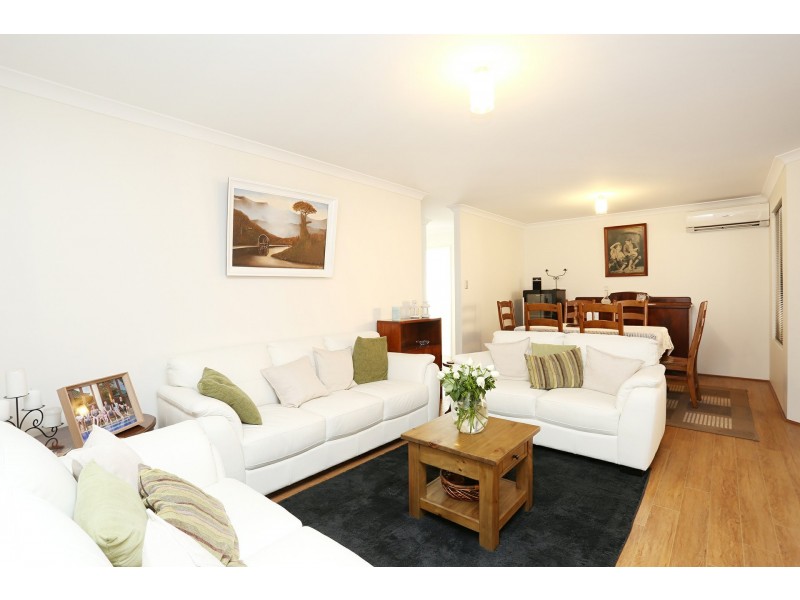 15 Genus Road, Banksia Grove WA 6031