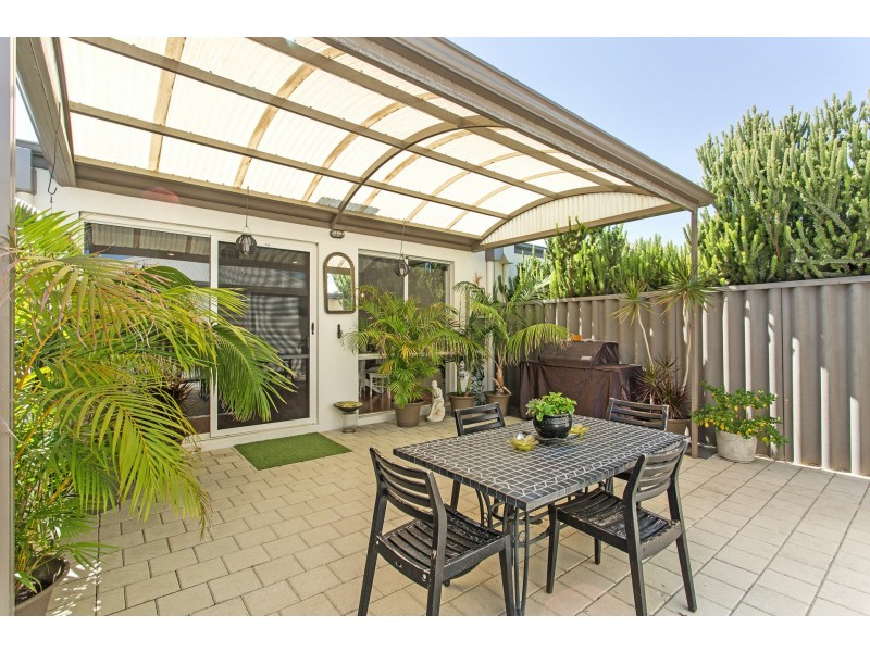 63B Eastwall Parkway, Butler WA 6036