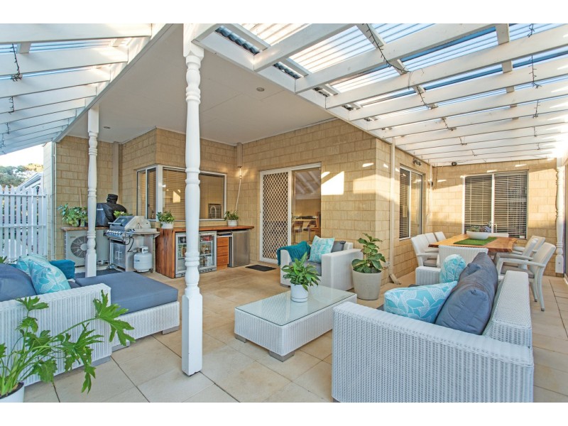 20 Christchurch Terrace, Currambine WA 6028