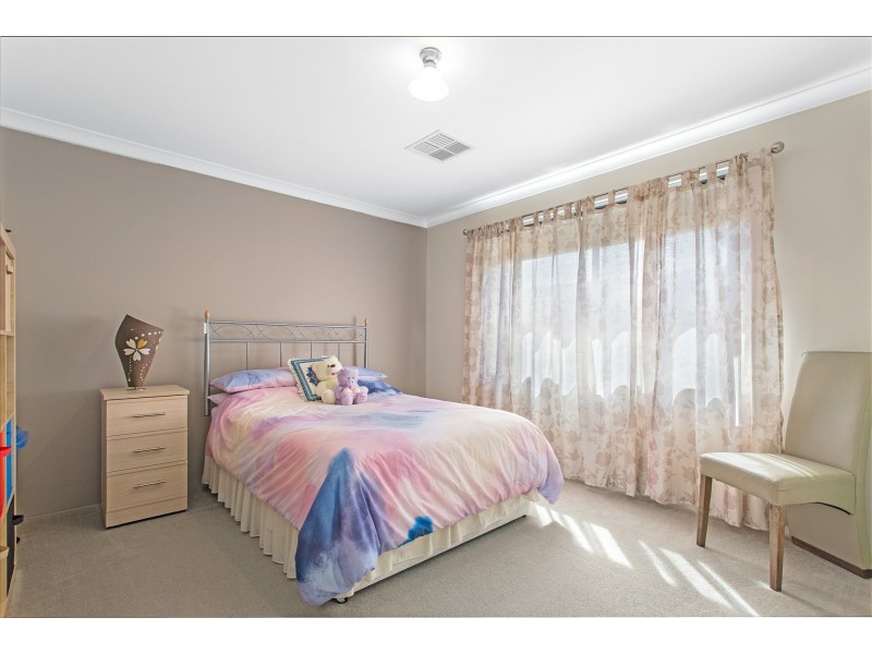 5 Sheldwich Loop, Butler WA 6036
