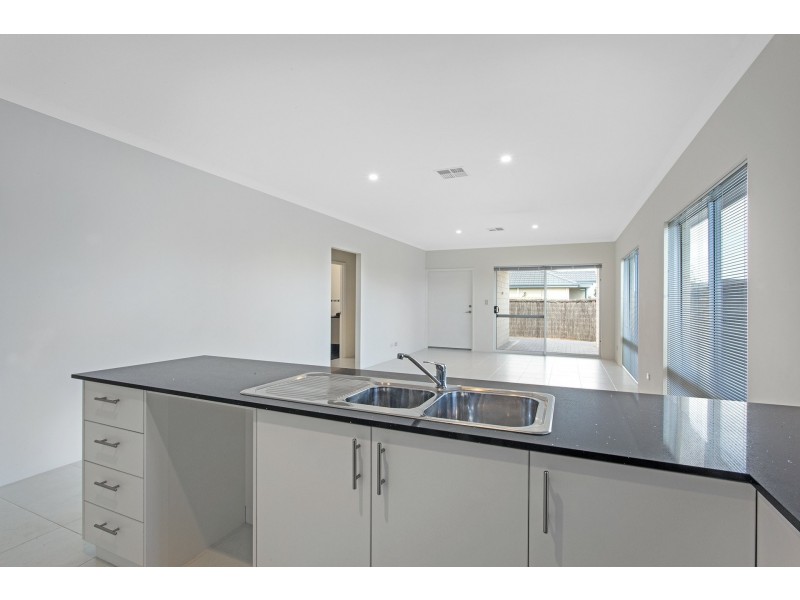 48 Halesworth Parade, Butler WA 6036