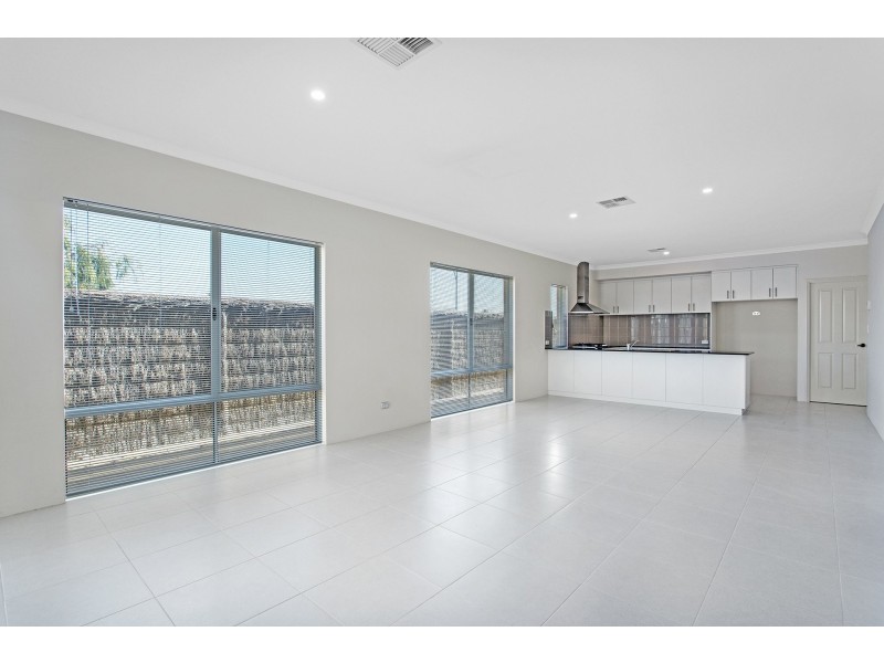 48 Halesworth Parade, Butler WA 6036