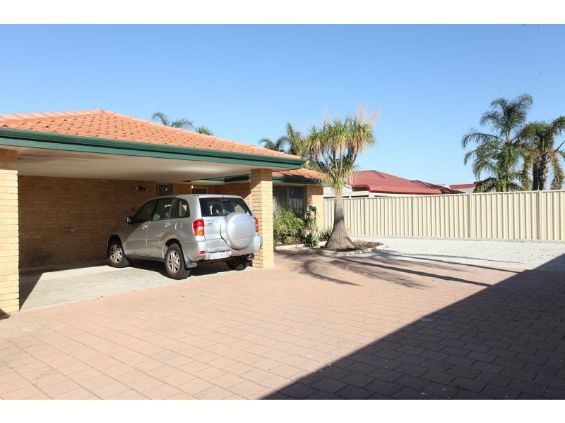 6 Lae Court, Ballajura WA 6066