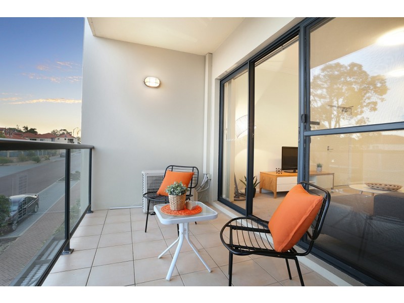 21/9 Shoveler Terrace, Joondalup WA 6027