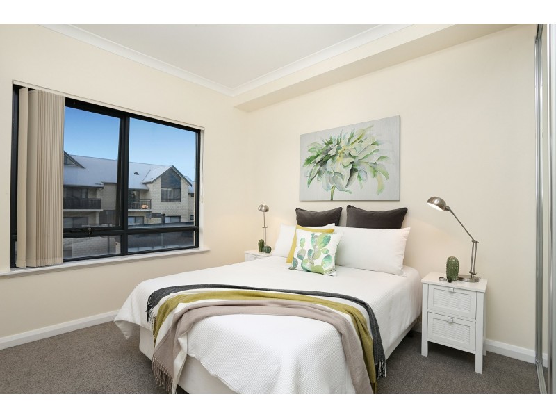 21/9 Shoveler Terrace, Joondalup WA 6027