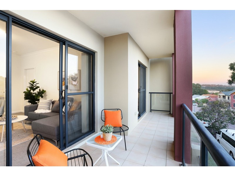 21/9 Shoveler Terrace, Joondalup WA 6027