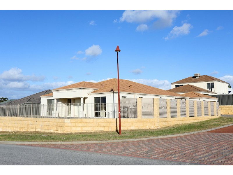 270 Landsdale Road, Landsdale WA 6065