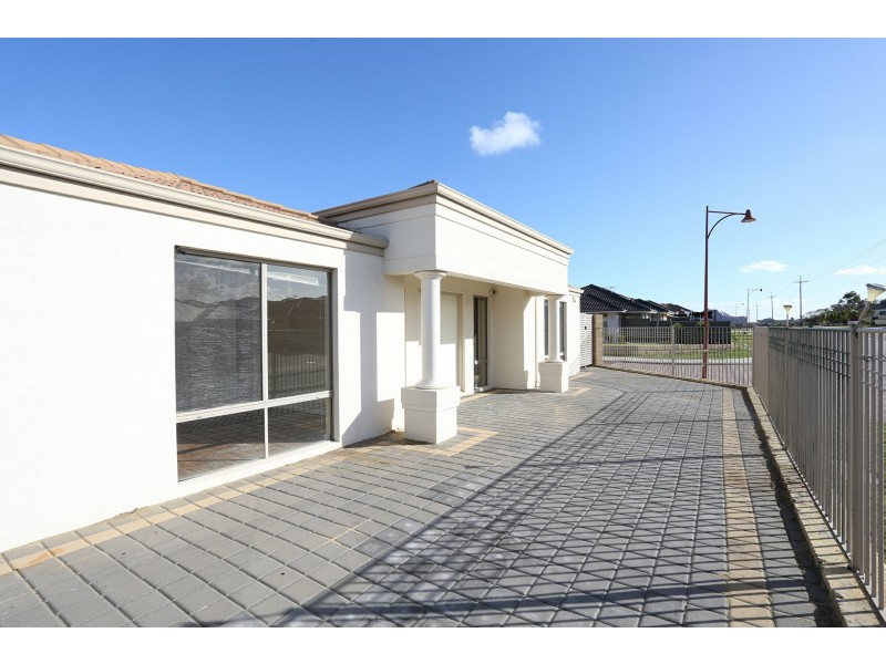 270 Landsdale Road, Landsdale WA 6065