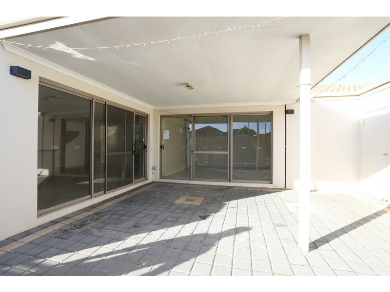 270 Landsdale Road, Landsdale WA 6065