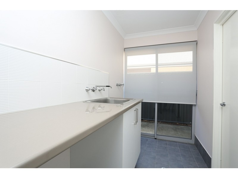 13 Mystery Road, Banksia Grove WA 6031