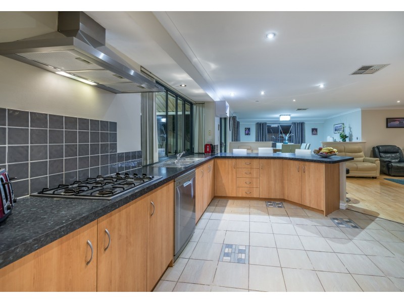 6 Fordwich Street, Butler WA 6036