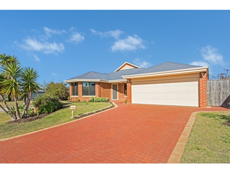 14 Reigate Way, Butler WA 6036