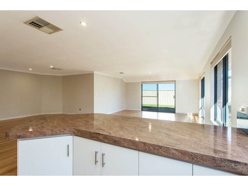 14 Reigate Way, Butler WA 6036
