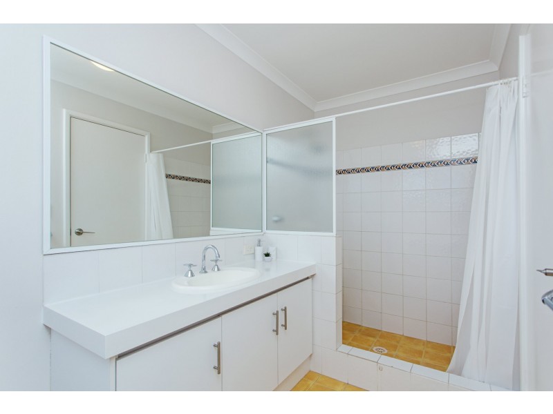14 Reigate Way, Butler WA 6036