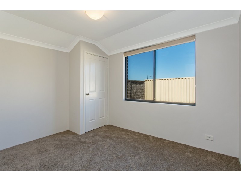 14 Reigate Way, Butler WA 6036