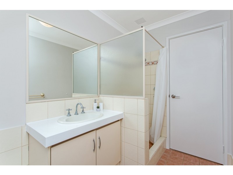 14 Reigate Way, Butler WA 6036