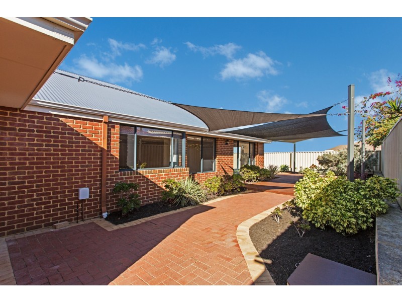 14 Reigate Way, Butler WA 6036
