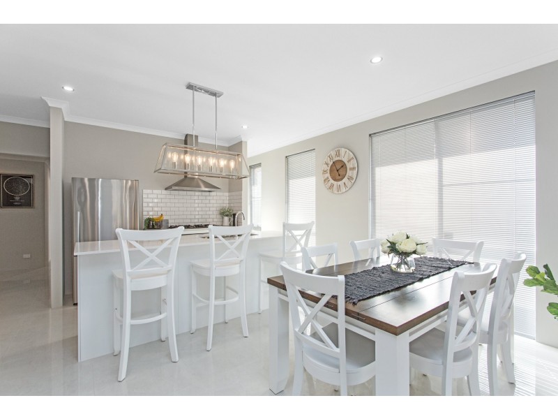 14 Prelude Rise, Eglinton WA 6034