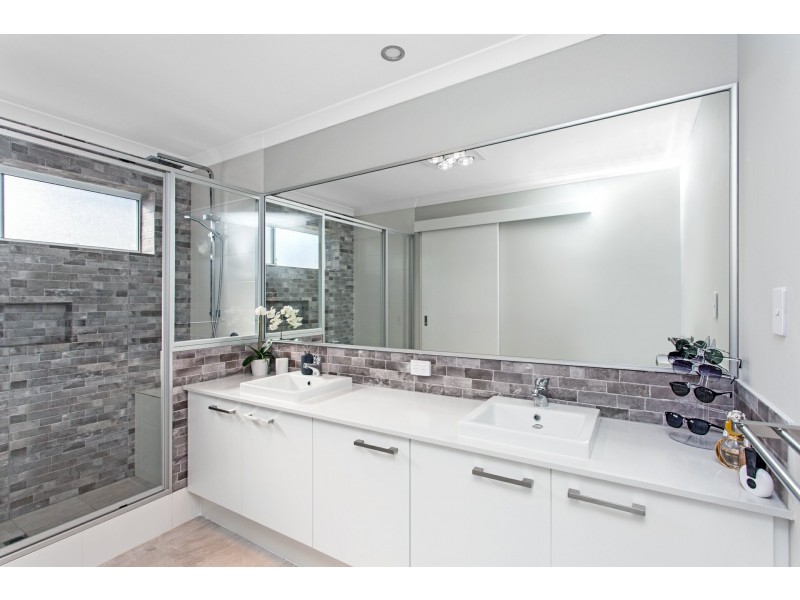 14 Prelude Rise, Eglinton WA 6034