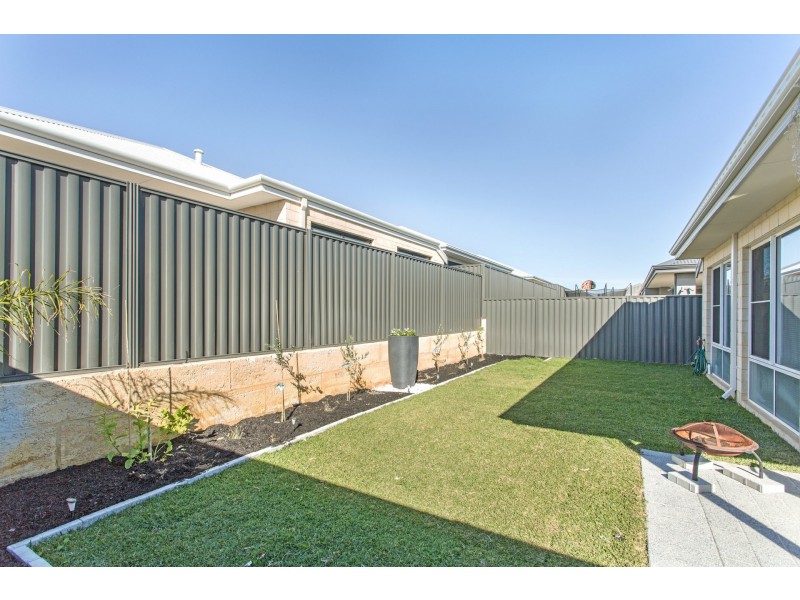 14 Prelude Rise, Eglinton WA 6034