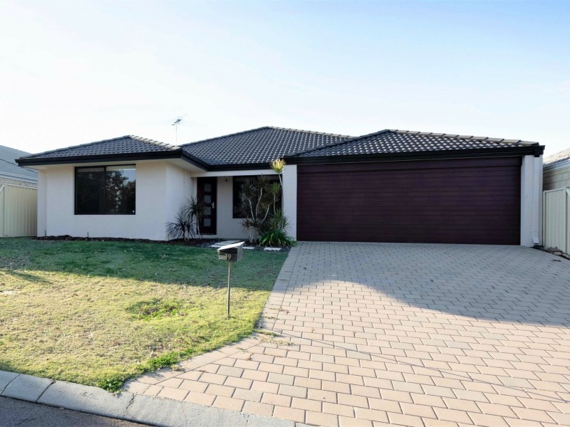 19 Winona Link, Banksia Grove WA 6031