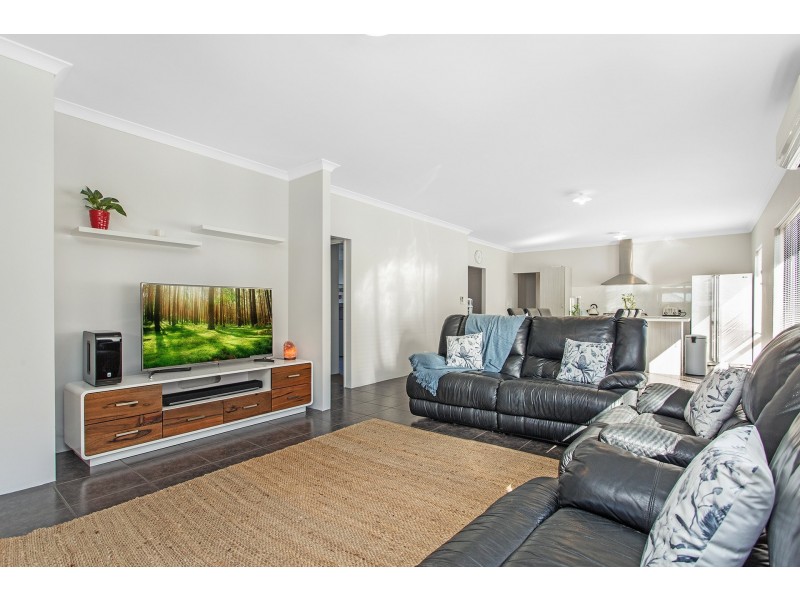 28 Axbridge Grange, Alkimos WA 6038