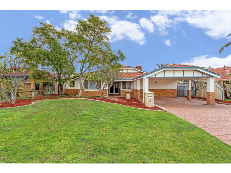 5 Rockdale Pass, Landsdale WA 6065