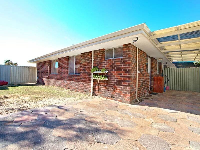 4B Noetia Court, Heathridge WA 6027