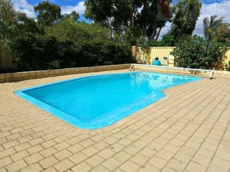 19 Sandilands Circuit, Tapping WA 6065