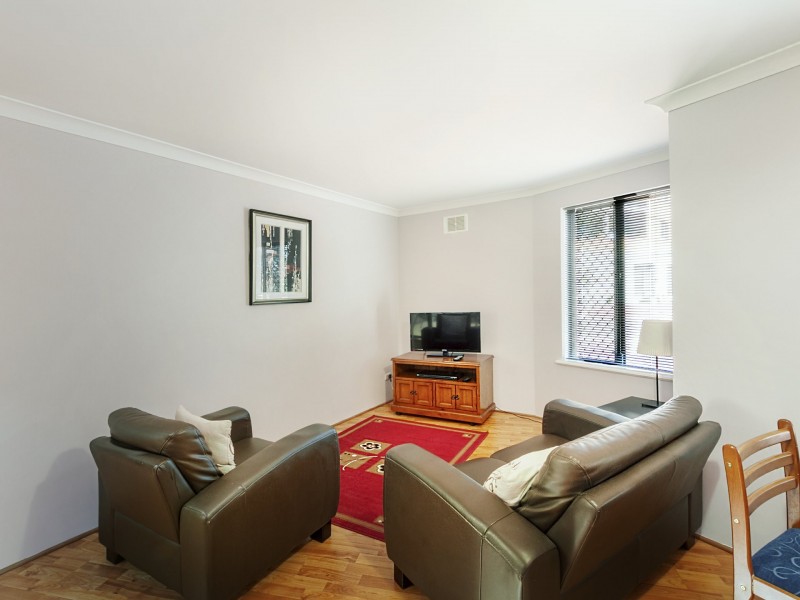 2/1 Nottinghill Street, Joondalup WA 6027