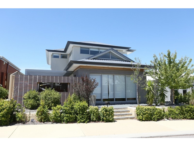 6 Malvern Road, Butler WA 6036