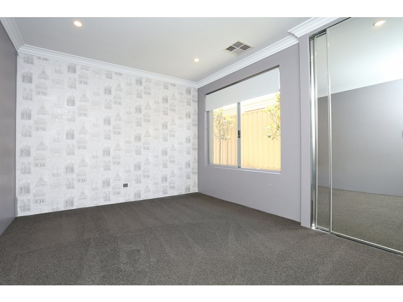 6 Malvern Road, Butler WA 6036