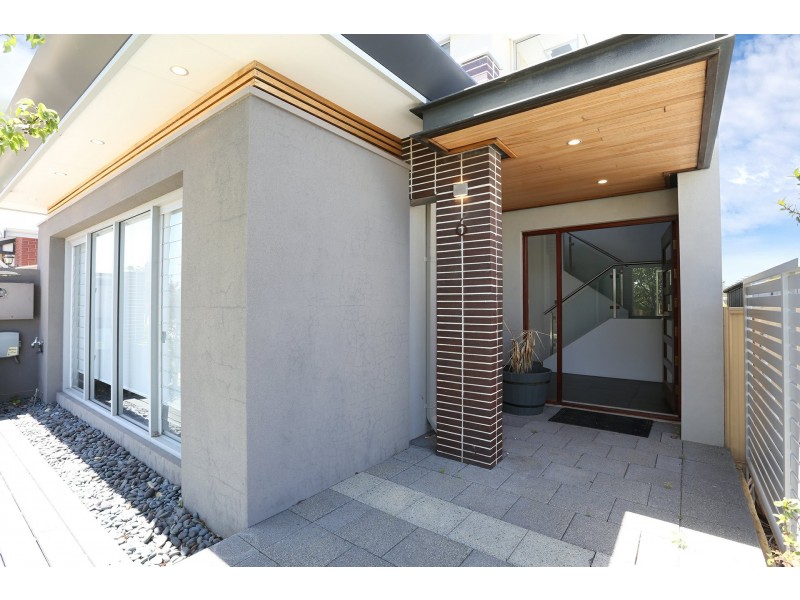 6 Malvern Road, Butler WA 6036