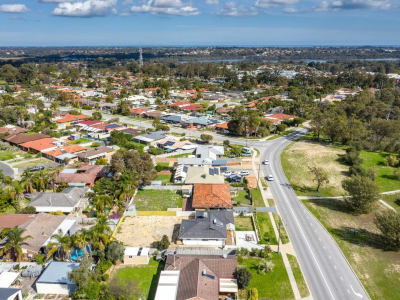 86B Dundebar Road, Wanneroo WA 6065