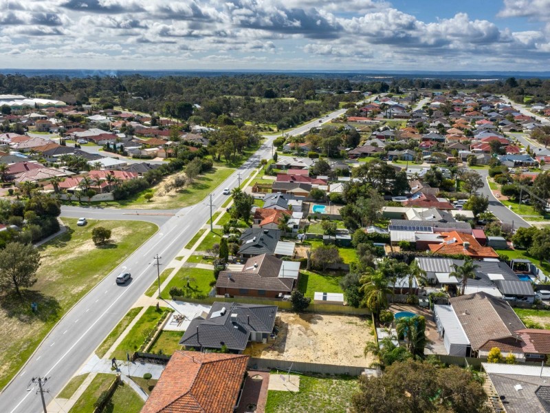 86B Dundebar Road, Wanneroo WA 6065