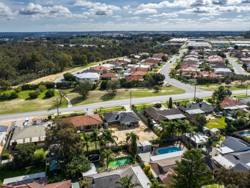 86B Dundebar Road, Wanneroo WA 6065