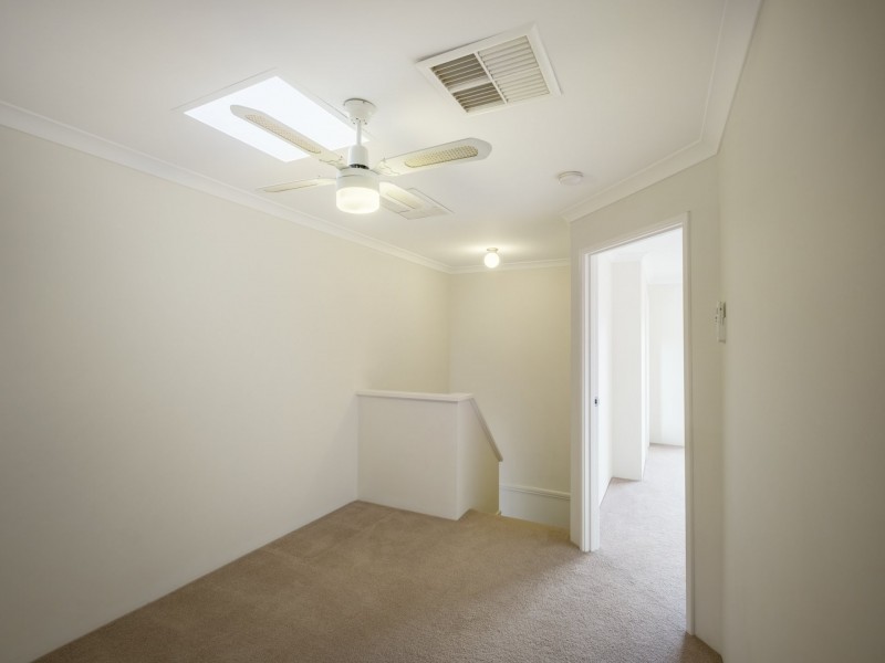 72C Regents Park Rd, Joondalup WA 6027