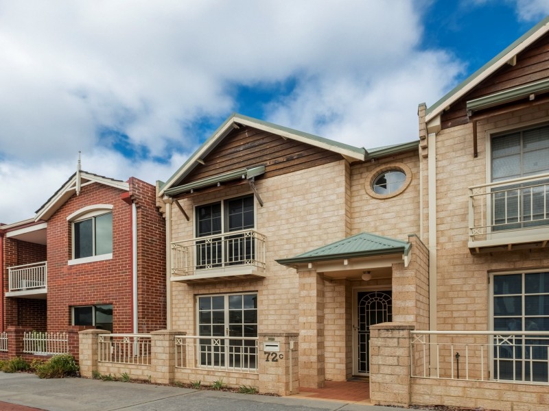 72C Regents Park Rd, Joondalup WA 6027
