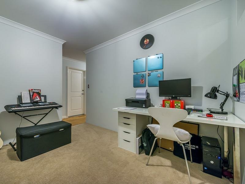 10 Cheviot Way, Burns Beach WA 6028