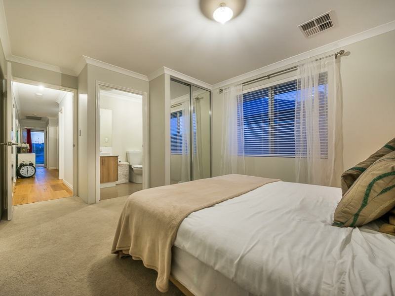 10 Cheviot Way, Burns Beach WA 6028